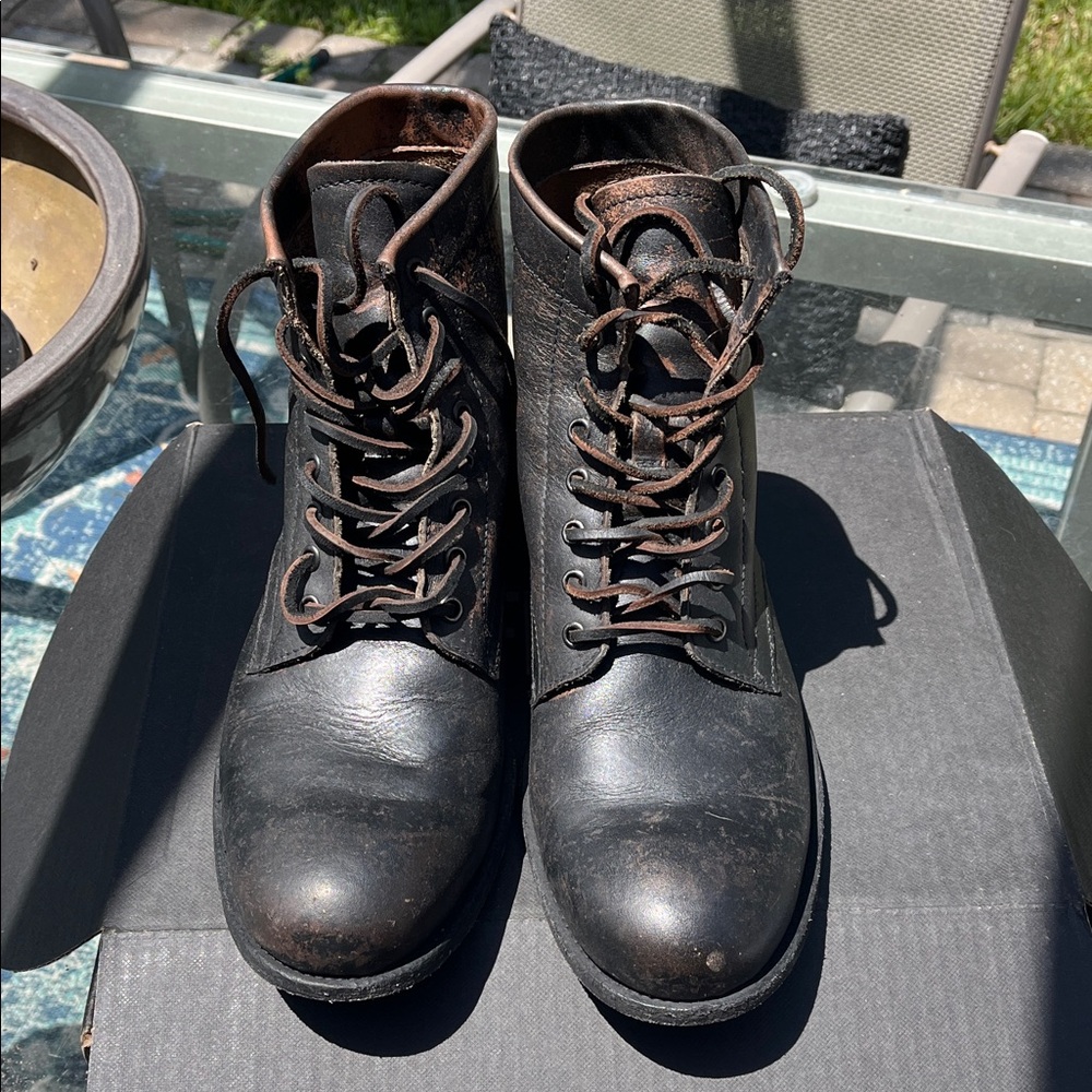 Frye Distressed Black Leather Men's Boots